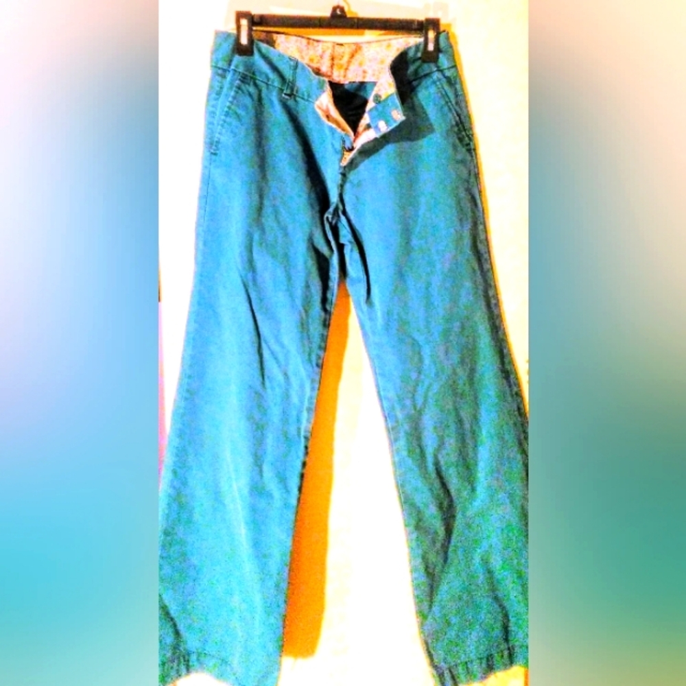 Women's gap bootcut khaki pants size 6 long